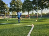 Voetvolleytoernooitje S.K.N.W.K. JO19-1 tijdens de training (7/26)